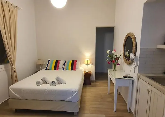 Naxos Lane Center Studios