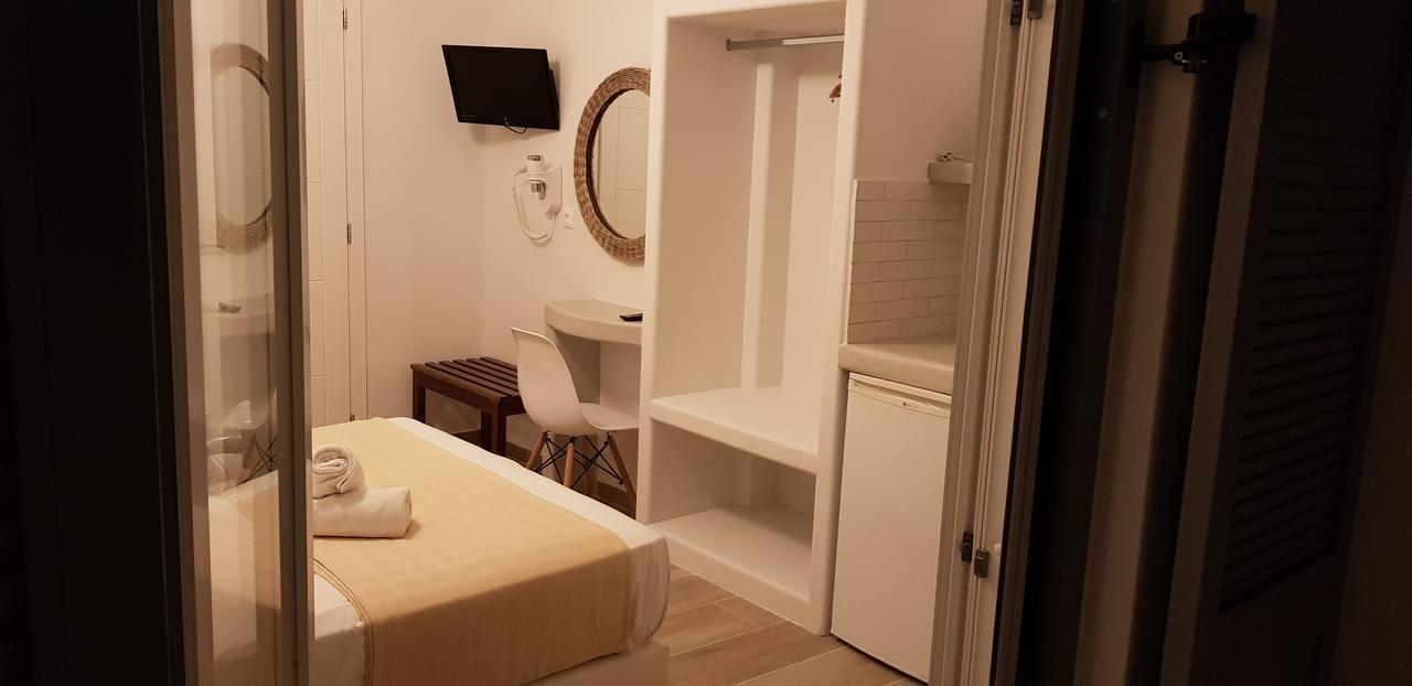 Naxos Lane Center *