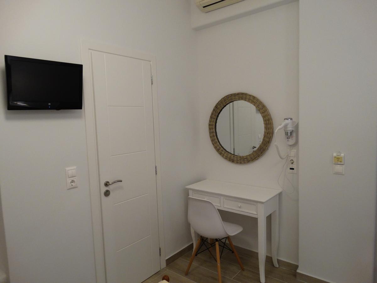 Naxos Lane Center *